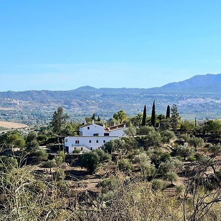 Santa Teresa Bed & Breakfast Andalusien Pizarra Exterior photo