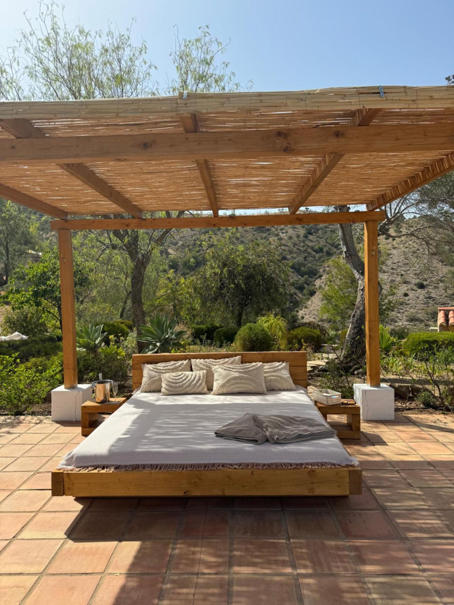 Santa Teresa Bed & Breakfast Andalusien Pizarra Exterior photo